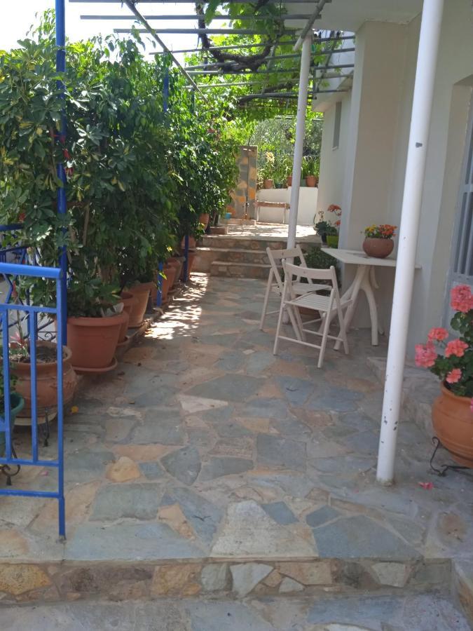 Apartamento To limanaki Finikounta Exterior foto