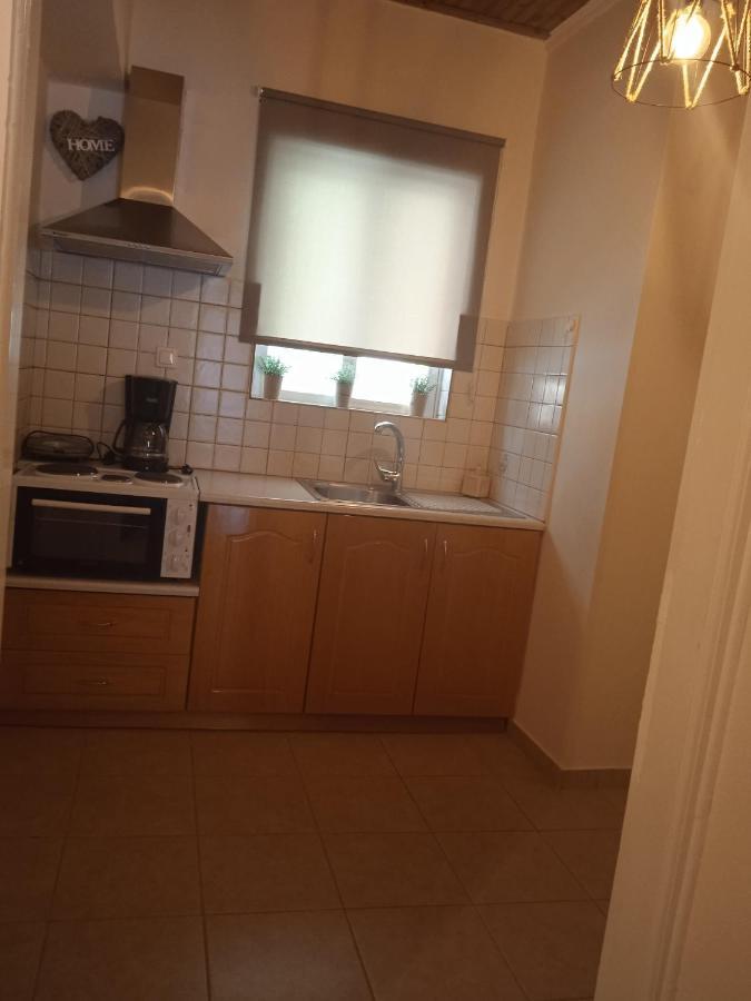Apartamento To limanaki Finikounta Exterior foto